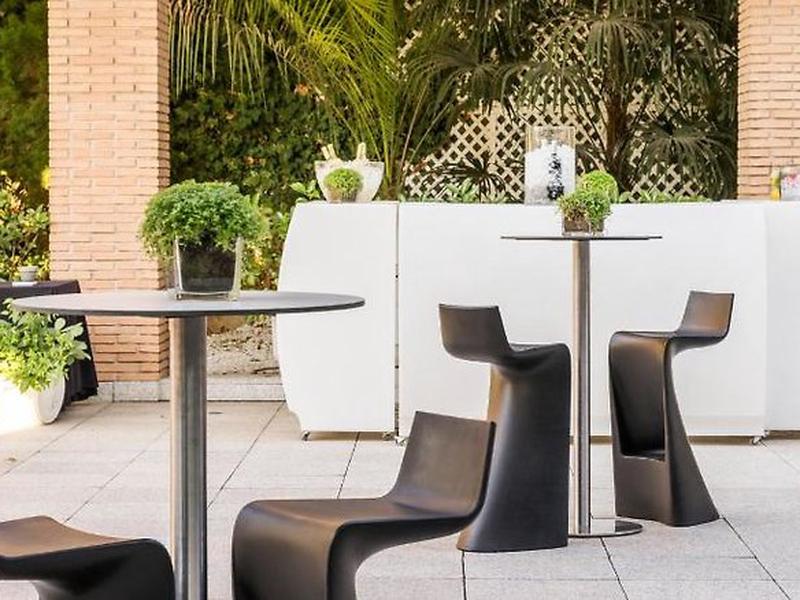 8CD60A112725C07DFF0D39E3AD5A8AA6