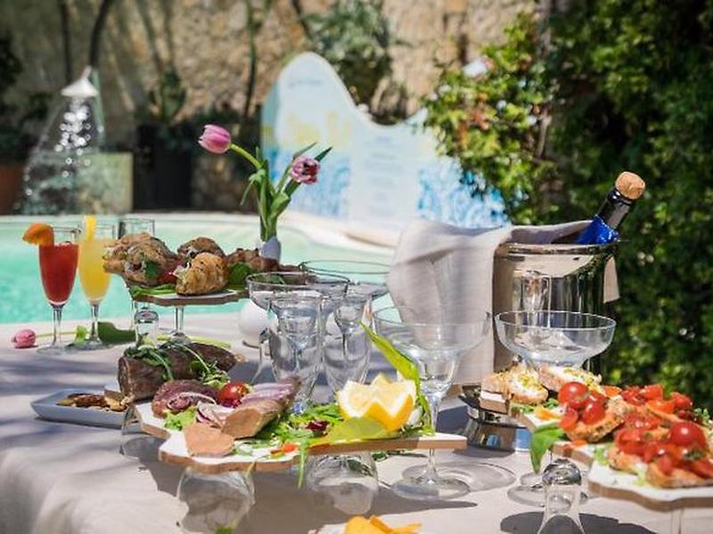 FFC1B2F7EF7626A0218AD9874EA0E95A