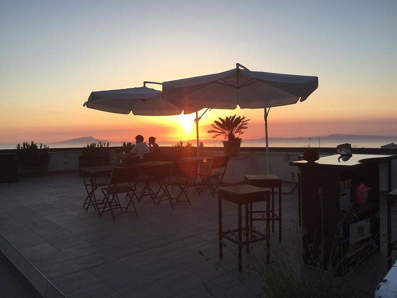 A8C5554189852647FF9317591AA1365E