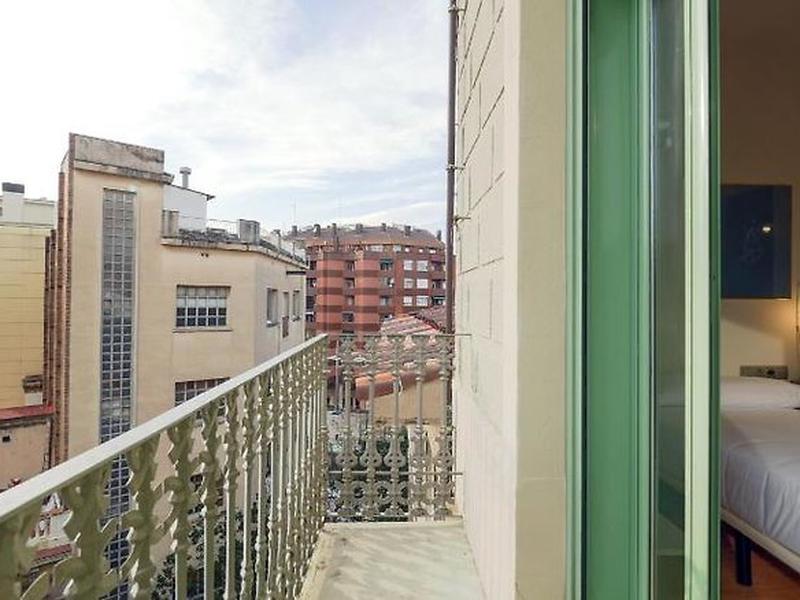 F3C524F15699D2552E153EFC2C16C358