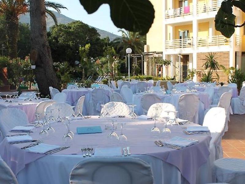 E4F303C932233A1CD3FEB6E3B3C1507F