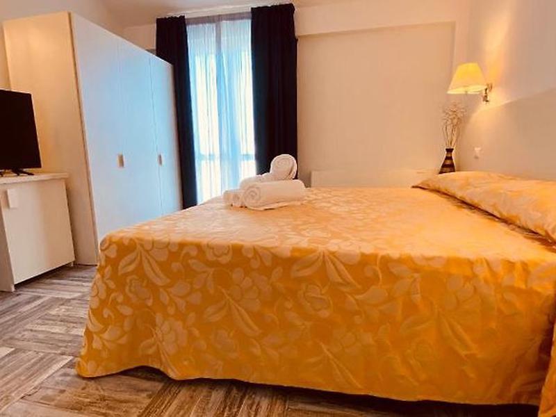 59D1B597DAA6970245046BE613B82F45