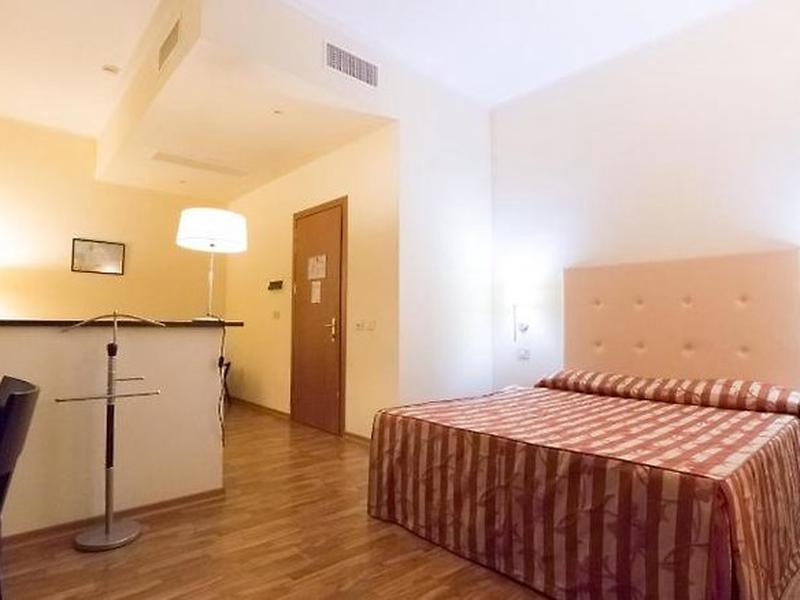 AA0C78B78FB8140F392F9F6B449F56B2