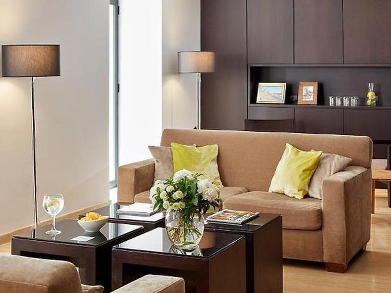 1FDC328AA3D0A9714A8B827421BA9262