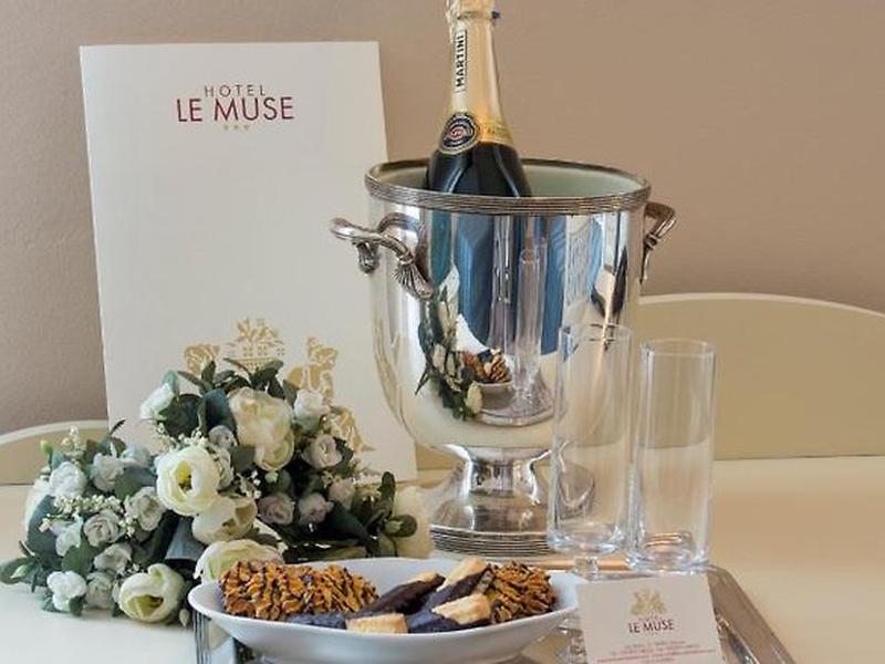 6F4937C49056A7EAC88268E6660108A8