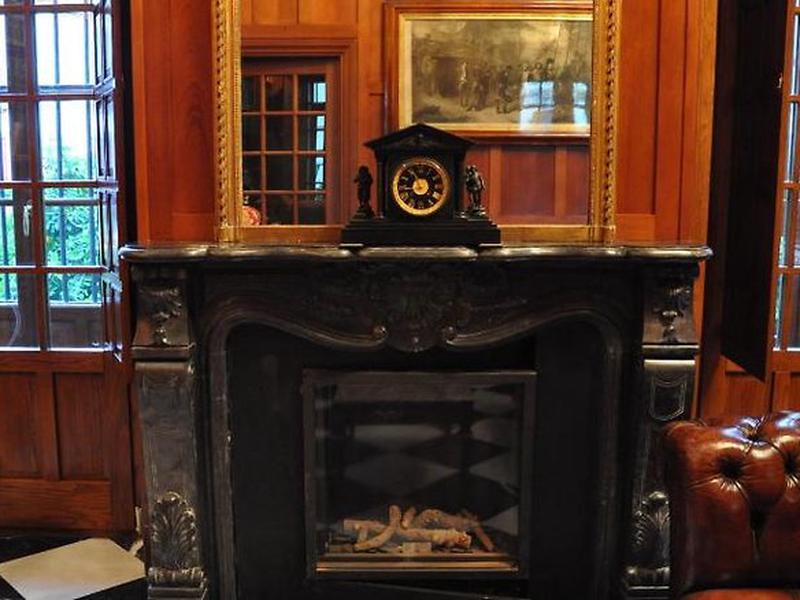 21D8B94E9DD16C56BCEFC516E2DC2F3A