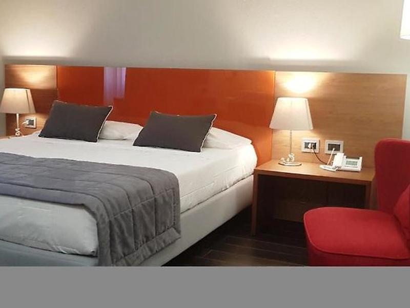 DA0DEF9EFBDF46002B706480947103B9