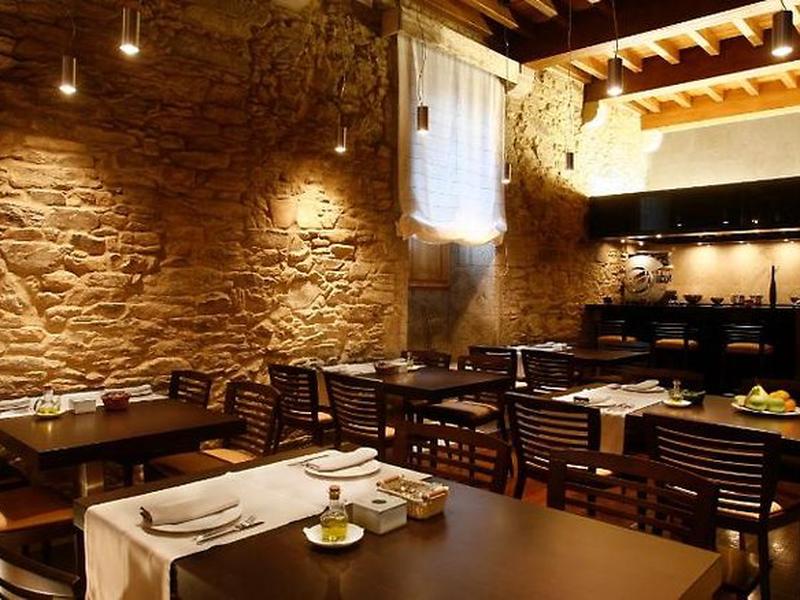 FC4065DD93A985D170526066E0175373