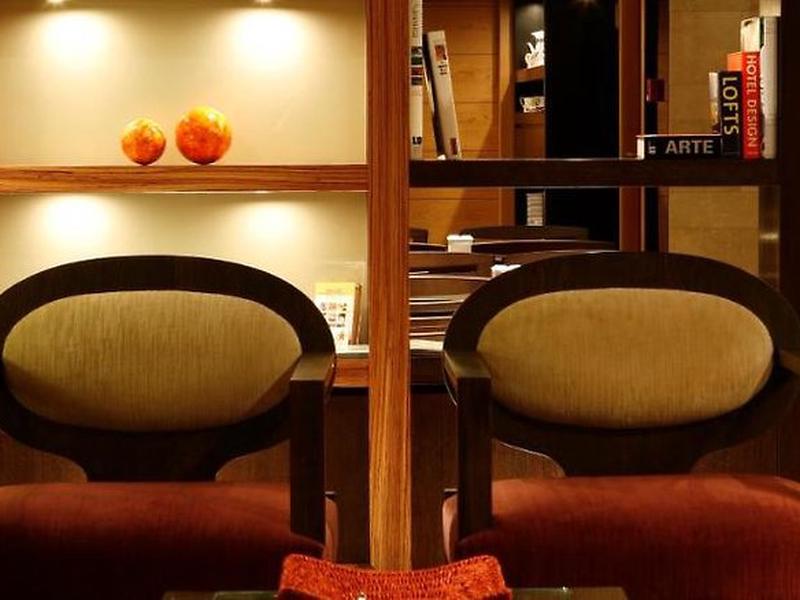 08589FA6F8F825AE18A611E6F9838C45