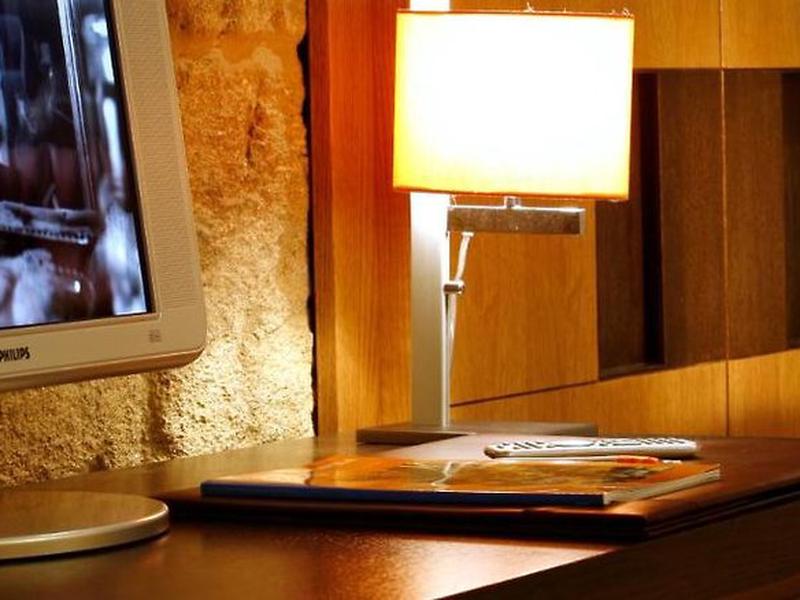 F367061E9345D1DC4A681352F8FE76EC