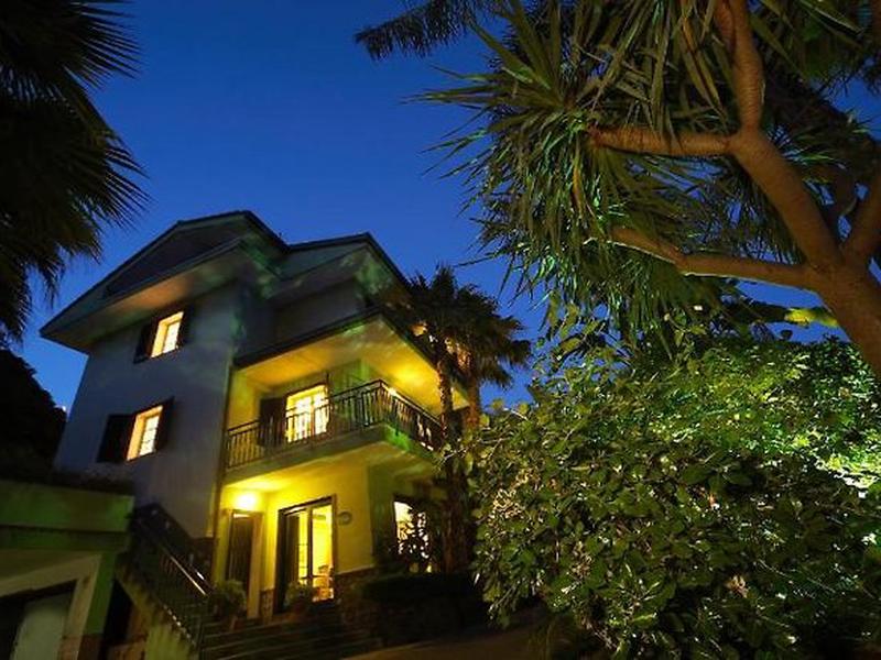 93C332E1237C3601460B9B4FF981E853