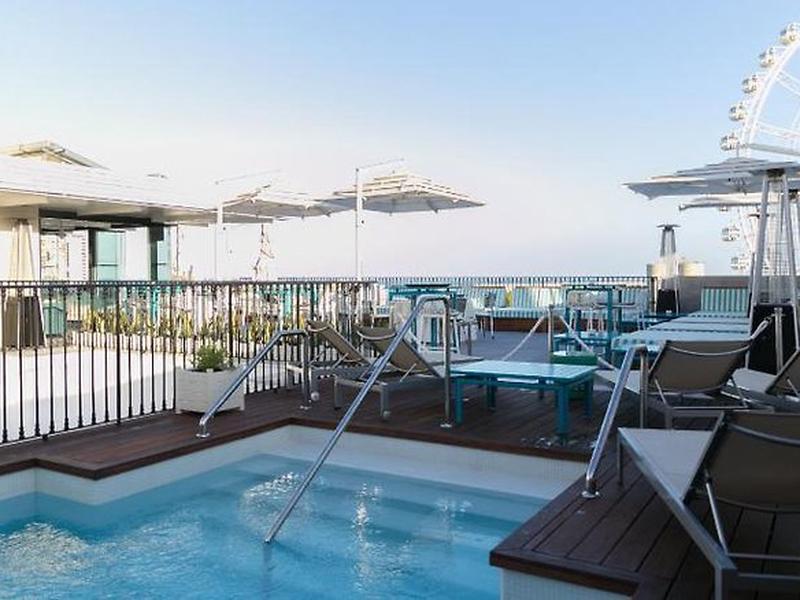 F0C5309C9D5F3AA90444DB8CB2F23933