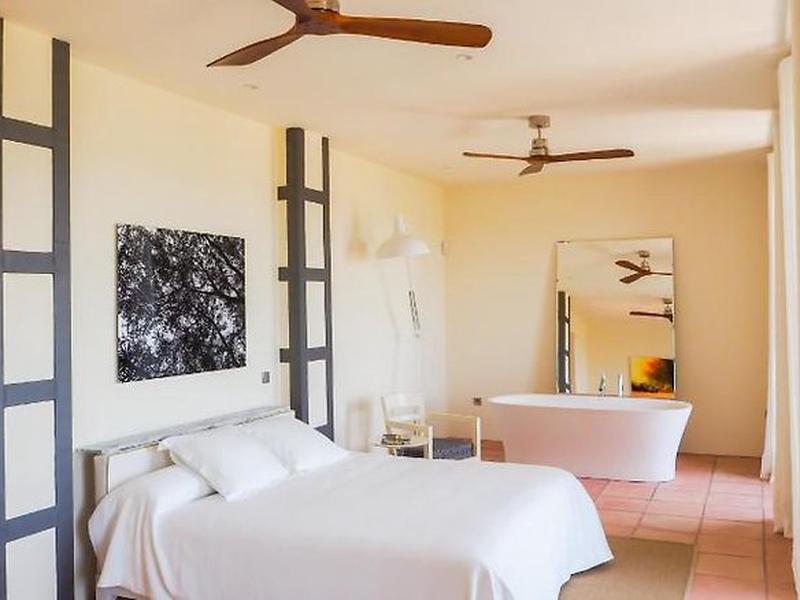 250342925E38073D9226611E76EFAA49