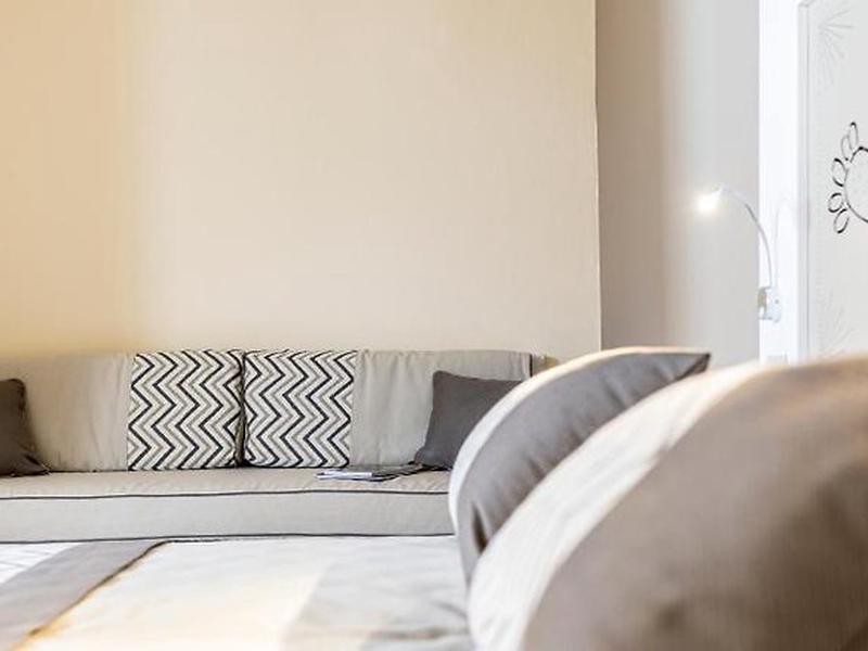 ED4B03FB9CE2FEE4AD7AFA1E625F0237