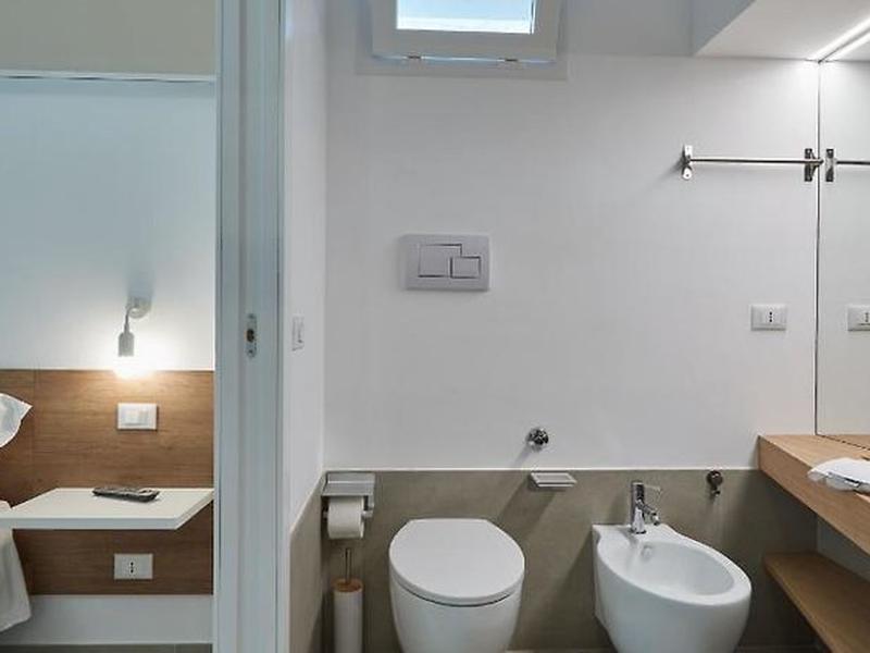 76A7900112A6AE71C0B8AAD841CC26EC