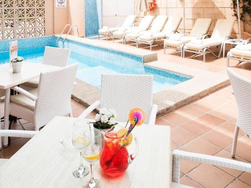 A30347B39B74117C0AD9BF4F26BDC701