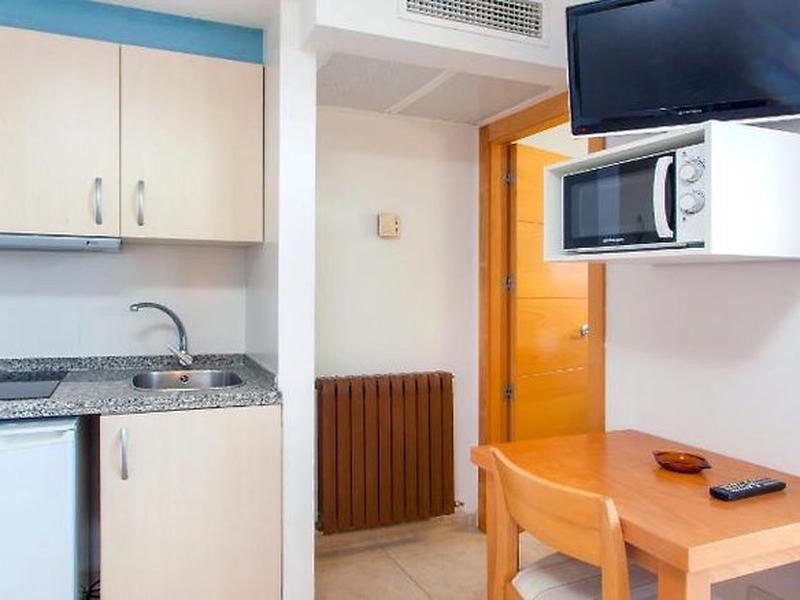 A9A549E1DB01E53DC9C2069F757FDBC3