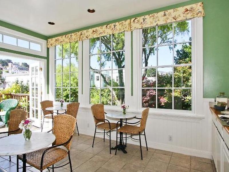 CD217056B0AAC96767015D8A32818AEE