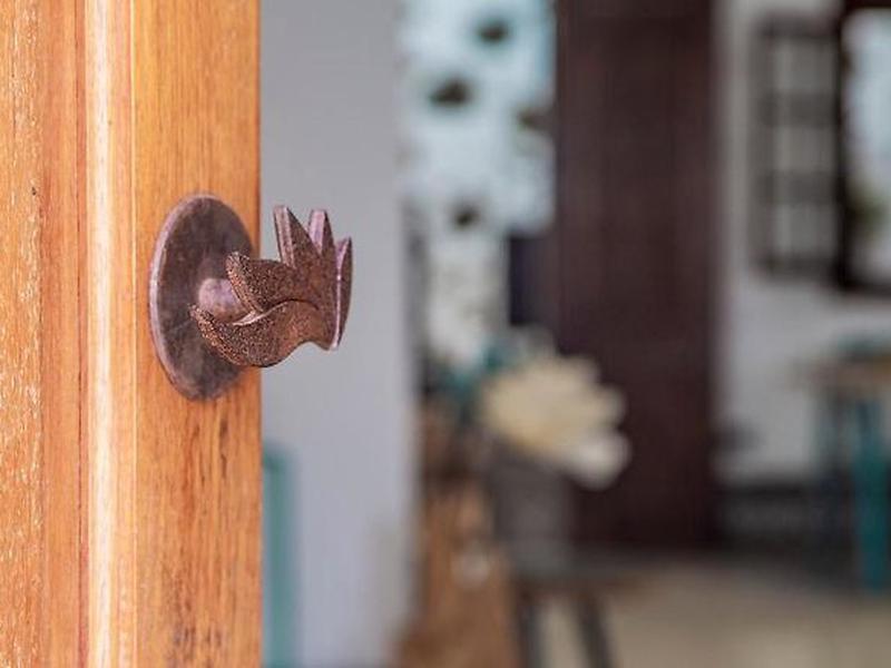 8B6CF2463C2D1868F336F0358FDBAAF7