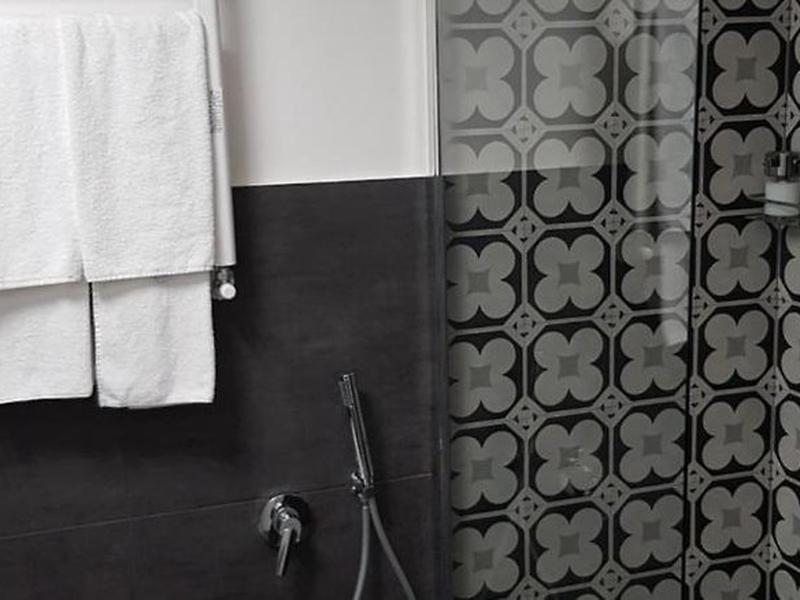 B0D1E3DACA1B87AD1C41819B750068EB