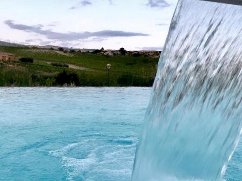 3341305456D5B8D8EA413D73617F0936