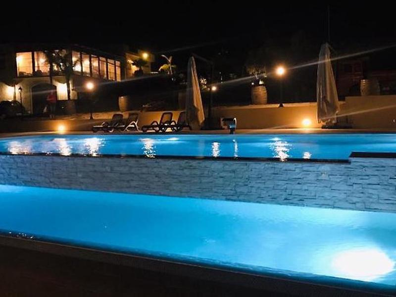 BB63D985EC22E18D60D5F93CBB696B4E