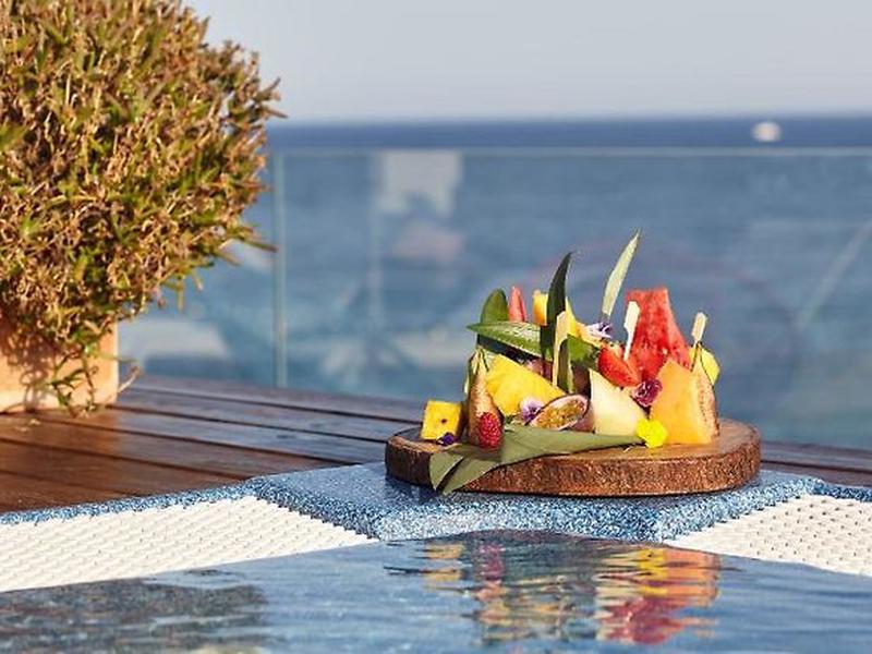 79B3E284D90CB4923EBB50FB8662443B