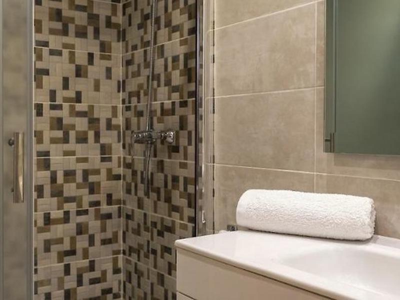 BBE27AB2CCA0C2D91E190C2BD80D70DE