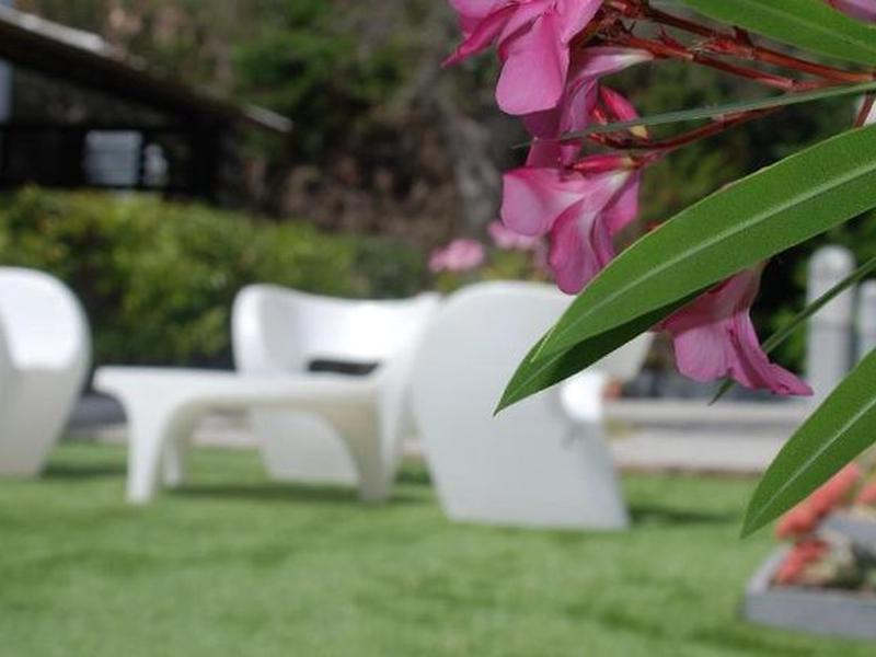 39203C0376A1A80E8B639D3F83B441C1