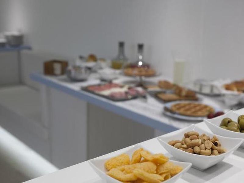 8CD31DDAE047799A5C05FA9B5D858AC6