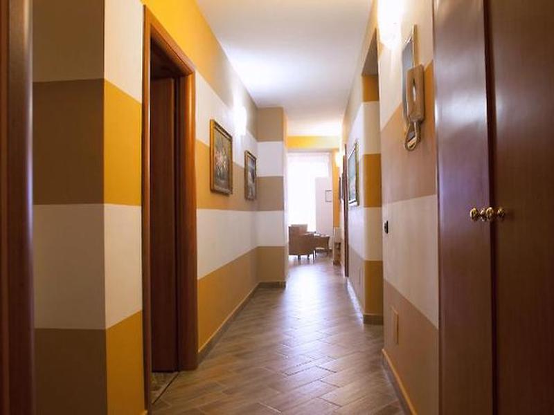 B6D5FBEF682F0084C85F424A5F6C839C