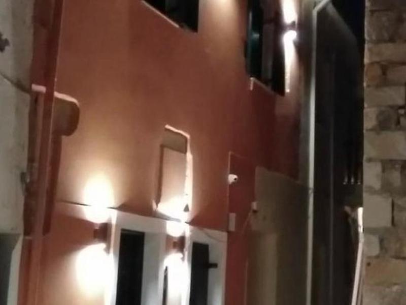 ABDFAD37647A6783A049097AC6A7D81F