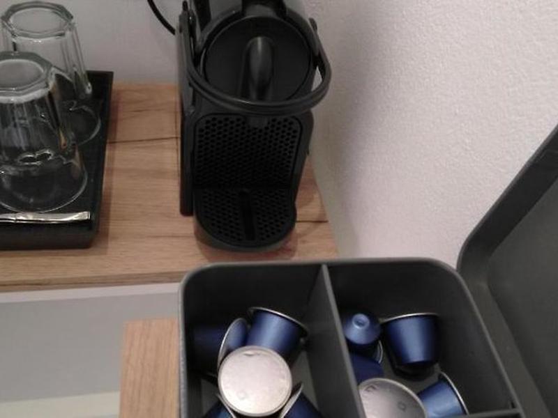 0256DAE4CB42B817D153D14F8446E81F