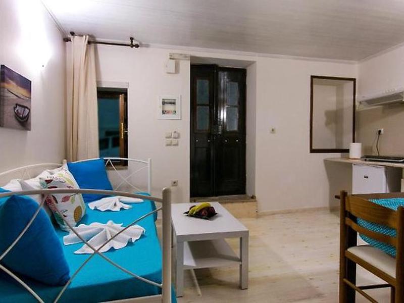 5AE42B15B10208487D0EFAD9E2F0594B