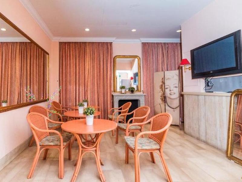 D7D1E692EE9359CC87574E82386639EE