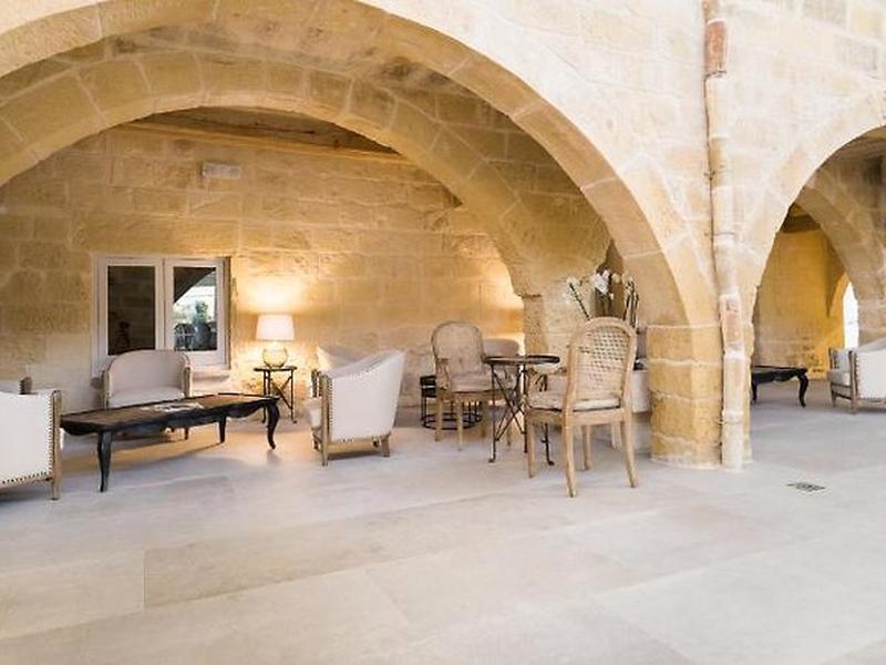 A96434D3E9B5E8E0744661DE698B4617