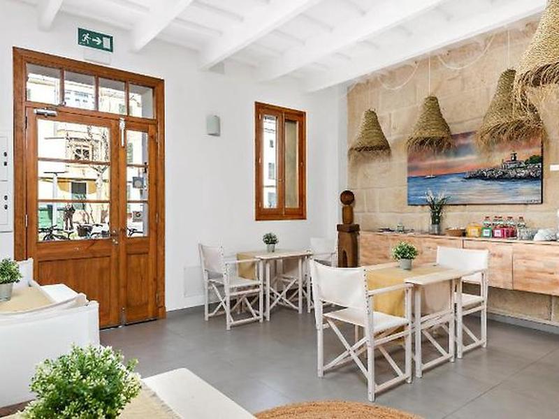 FB300B589B05D9A9307A9B3C25651BA4