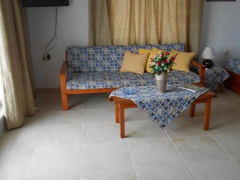 ECD49236727E295C1395DC6CB01C8C6A