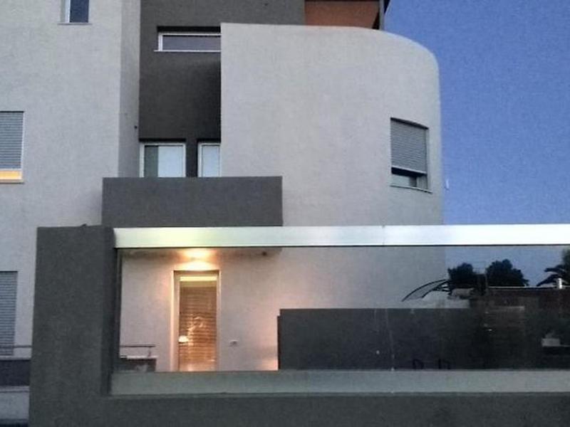 C61116CFBB8A3548CD1EF003C5C26454