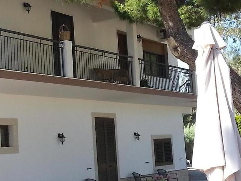 CCE9E87AF08168F5088FD5CCC7527B11