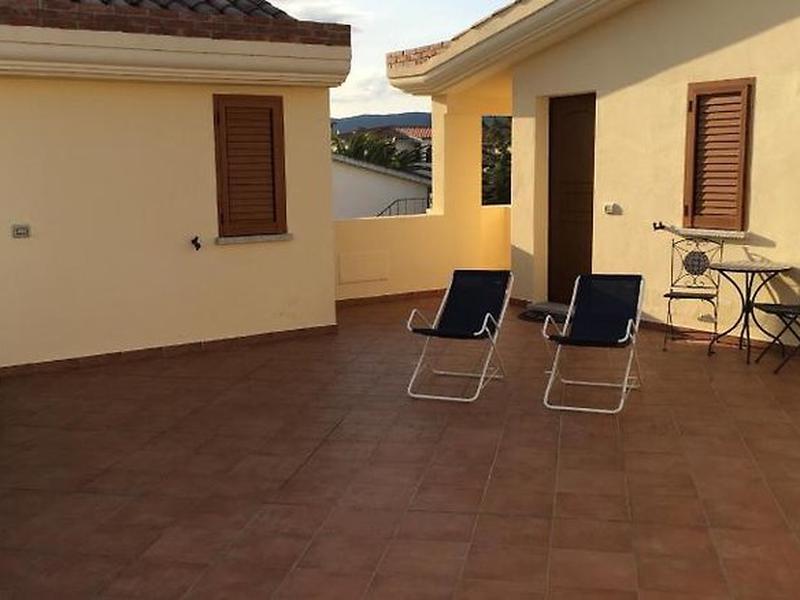 5871BA5F915F4BF8E15F615A47927F14