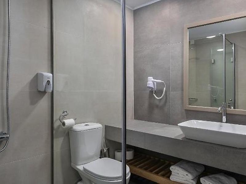 63771D331C4BF3F5A550C83502345584