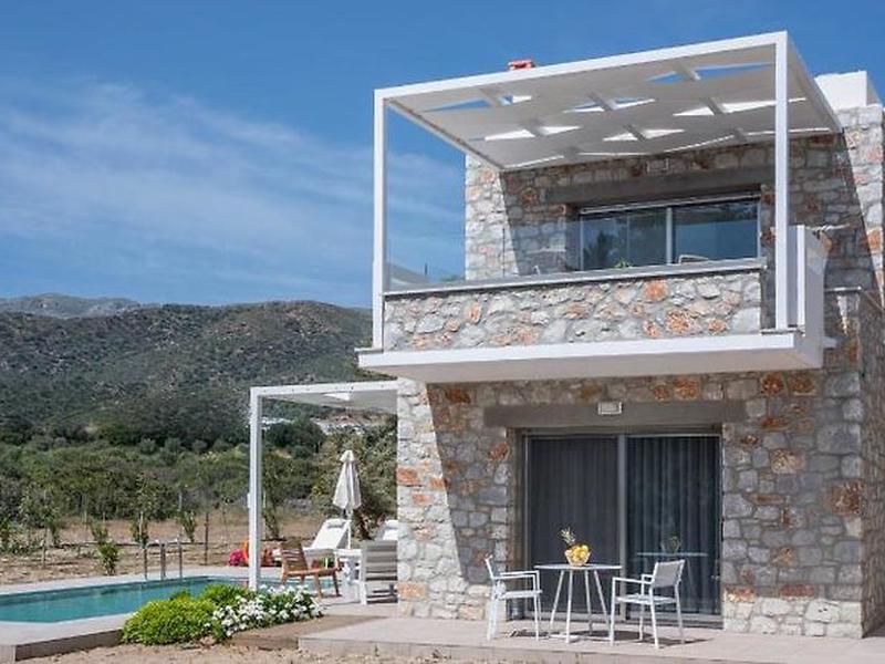 E18935BC3E2920BF130691A9C23B5307