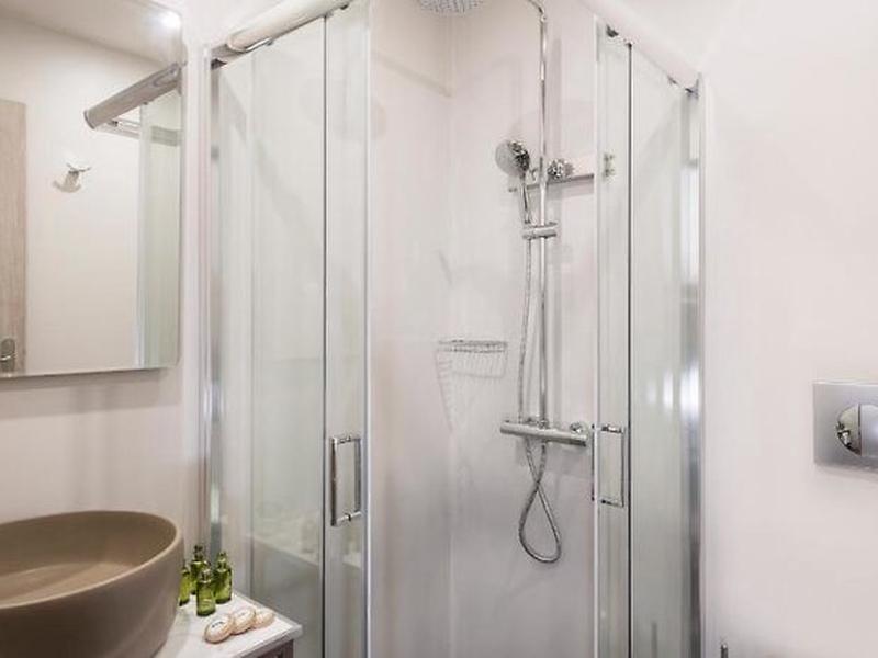 7883C25ECBA75F5AC5B8C1ADA628B060