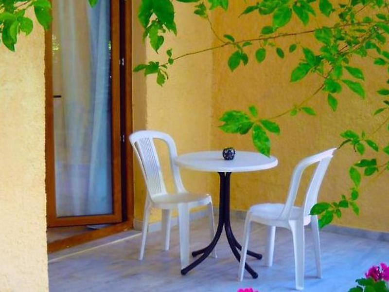 0C938DC905F835201C4F2DEAB298D9E1