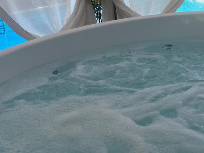 9ACF6DC499642316CE07E00B5B96542B