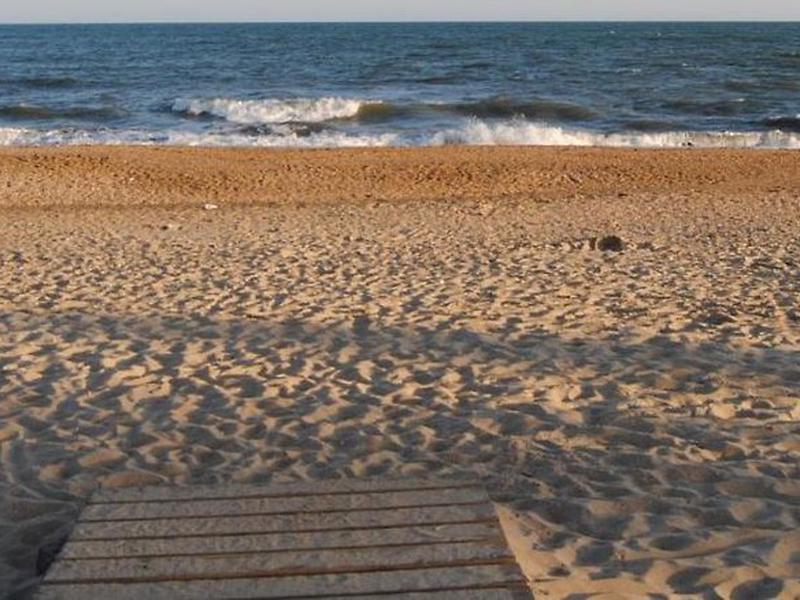 DEE29C05695669AAE08F6B8DCD6E06E0