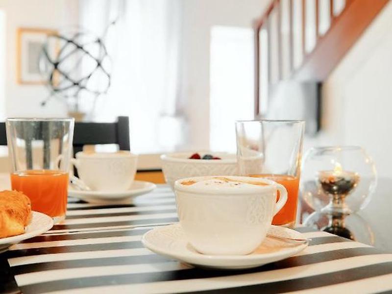 4E02EA40274C3F382ED158B5383E4371