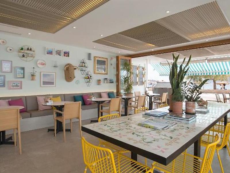 868E5244EF6A62E85AD4D5E26ABEB7D6