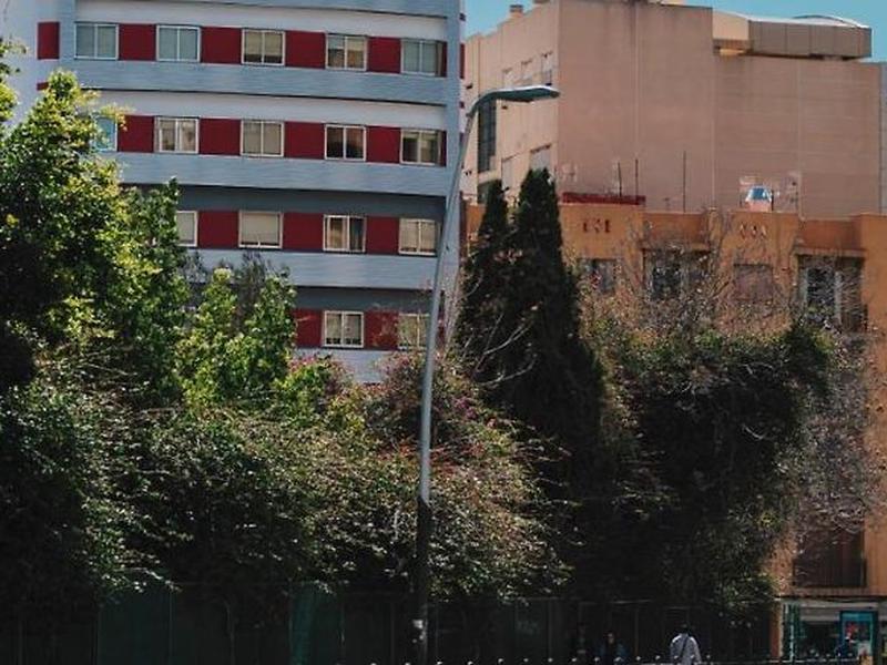 98CE1E53B36229BFCEF624D296A96ABB